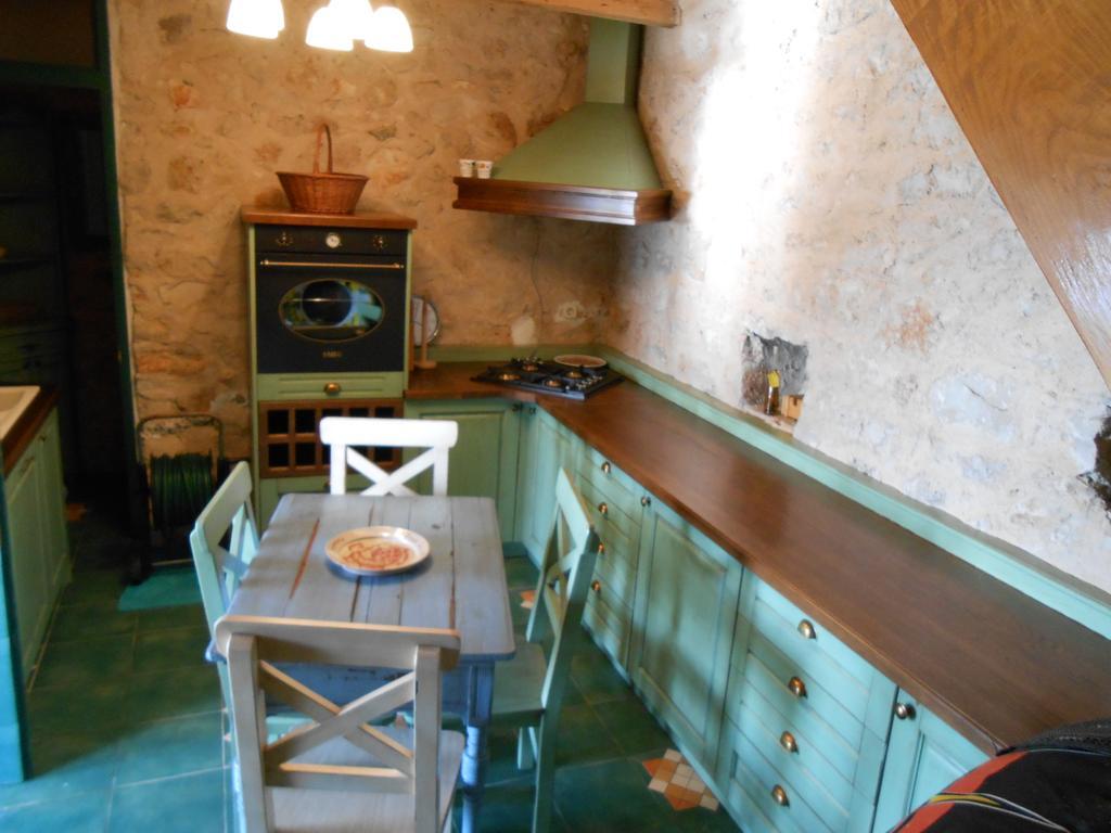فيلا Stone House "Dan" سفيتي بيتار المظهر الخارجي الصورة